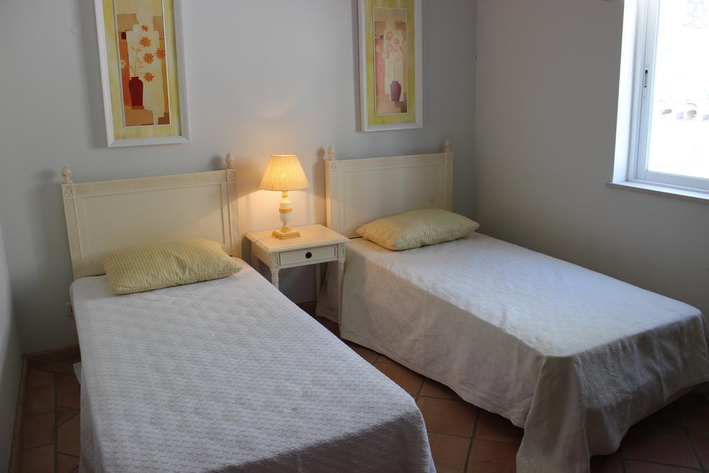 Villa Salinas Quinta do Lago Quarto foto
